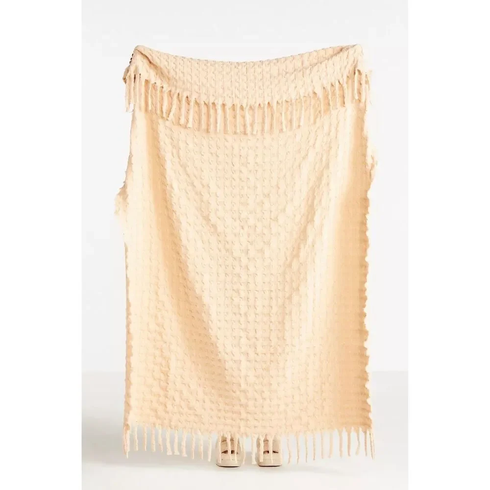 NWT Anthropologie Tasseled Lucille Throw Blanket In Cream Pink 50x70”